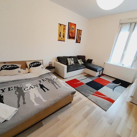 Une Chambre De 20M2 Chez Les Habitants Dieppe Extérieur photo